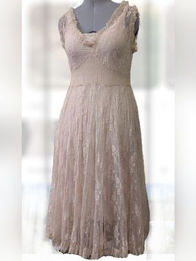 KOMAROV One Of A Kind Delicate Lace Ivory Cream Long Dress Wedding Bridal